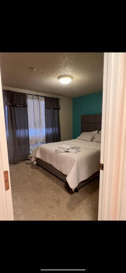 Lovely Two Bedroom, Minutes Away From Downtown Anchorage Esterno foto