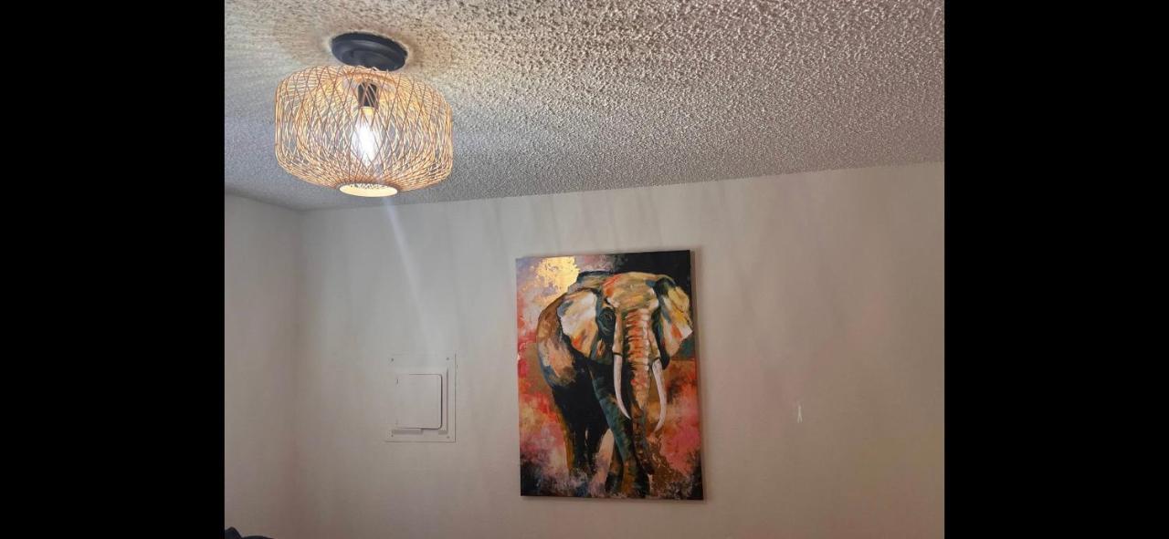 Lovely Two Bedroom, Minutes Away From Downtown Anchorage Esterno foto