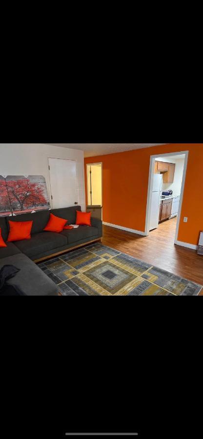 Lovely Two Bedroom, Minutes Away From Downtown Anchorage Esterno foto